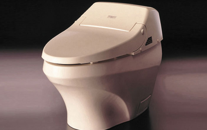 推出的NEOREST系列马桶充分体现了清洁技术的理念， 并结合WASHLET以及TOTO的全系列创新型产品，建造出了高级美学标准和性能质量的卫浴空间。